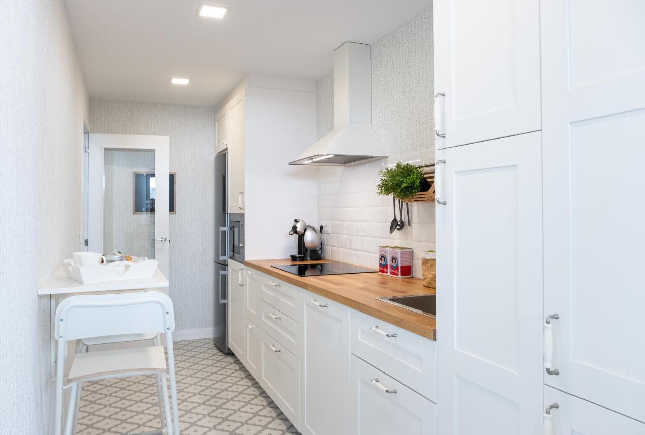 Apartamento De Diseno Centrico Con Terraza Espectacular Santiago de Compostela Eksteriør billede