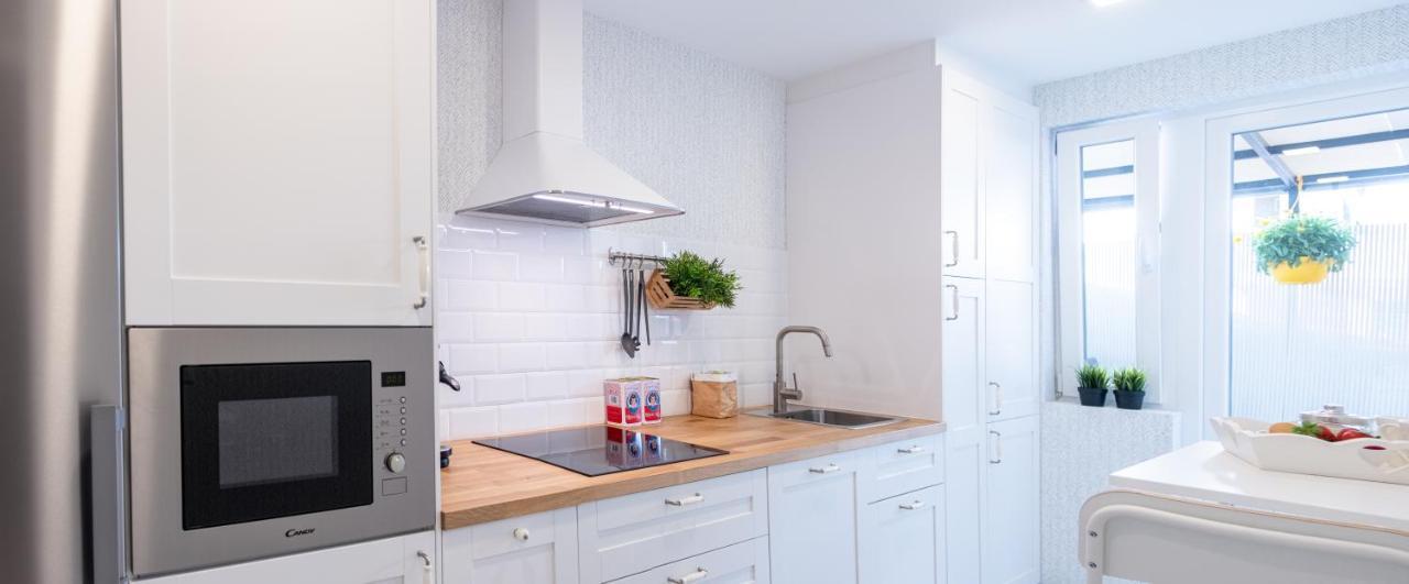 Apartamento De Diseno Centrico Con Terraza Espectacular Santiago de Compostela Eksteriør billede